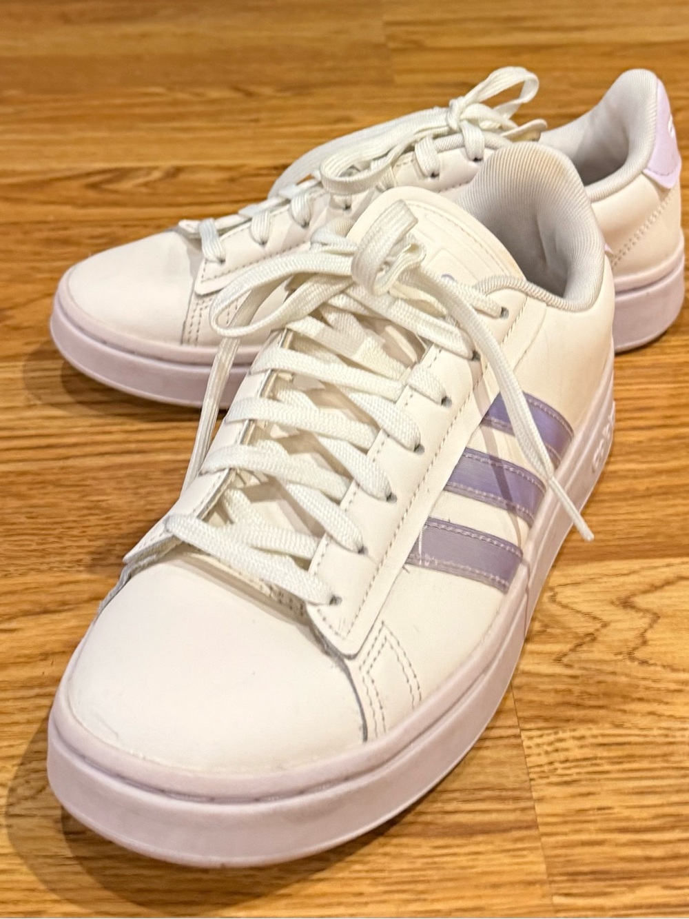 Adidas Women's Grand Court 'White Platinum Metallic' Sneakers With Lavender Trim